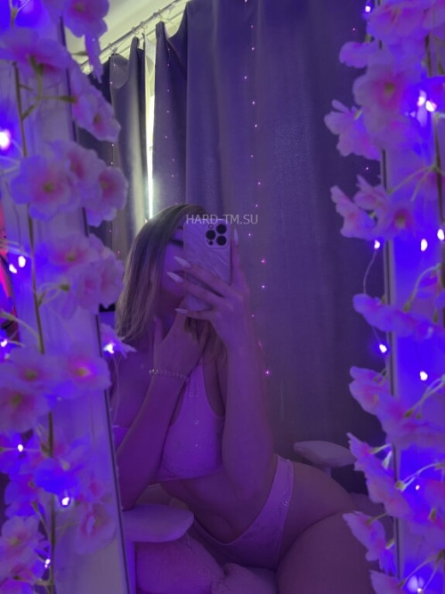 polina_li-500.jpg