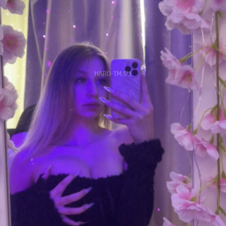 polina_li-502