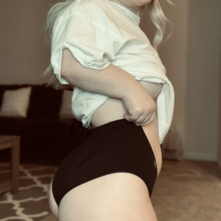 cassandramaechild-Cassandra-Mae-Davis_2316x3088_8218a7c4deccc745cacf41bb0e0d4e8f6a6b56bd56d62622