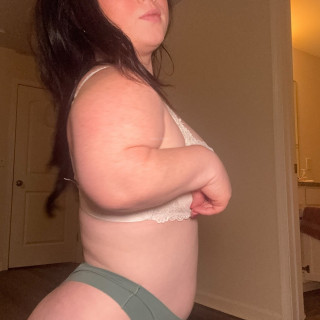 cassandramaechild-Cassandra-Mae-Davis_Cassandra_1536x2048_ed21df3f6be3e32ff8952101476f4859-GCuu8Iv4